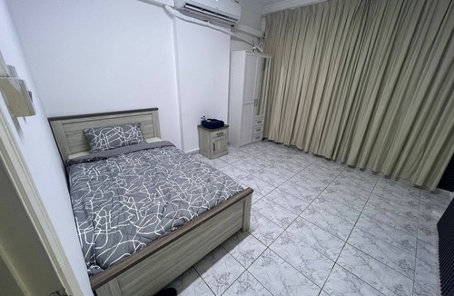 Al Zahiyah Apartment | Dinar Stays 1 bed for 1 person only