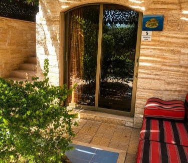 Aqaba Bed & Breakfast | Dive Center