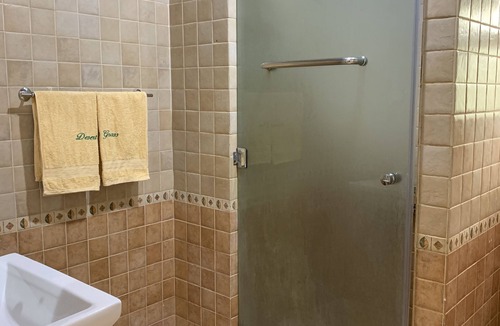Qurm Apartment | Dreamy Stay in Al Qurum – Peaceful, Central & Welcoming