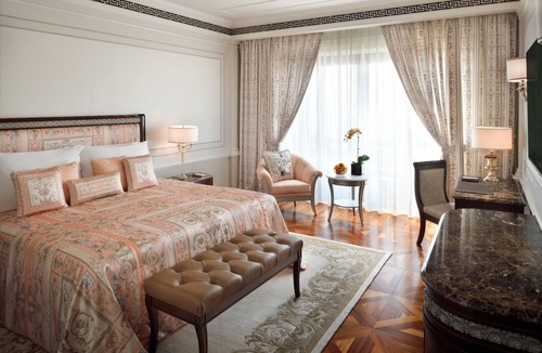 Jadaf Hotel | Dubai Exciting Stay | Versace Comfort, Pool Access | Near Top Adventure Spots