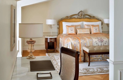 Jadaf Hotel | Dubai Family Escape | Designer Haven w/3 Pools & Family Amenities