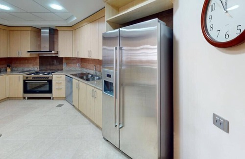 Palm Jumeirah Apartment | DVH Dabas Palm Shores Elegant Four Beds