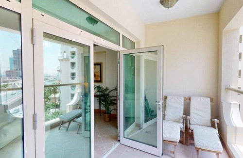 Palm Jumeirah Apartment | DVH Dabas Palm Shores Elegant Four Beds