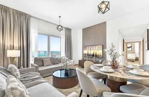 Abu Dhabi Apartment | DVH Luxe 2BR Yas Island Canal View Near Ferrari