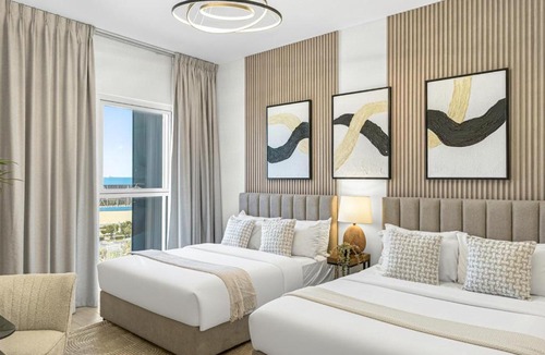 Abu Dhabi Apartment | DVH Luxe 2BR Yas Island Canal View Near Ferrari