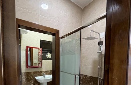 Amman Apartment | Each superior unit has a fully equipped kitchen with an oven