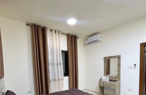 Amman Apartment | Each superior unit has a fully equipped kitchen with an oven