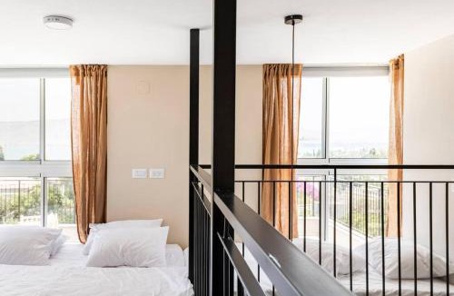 Kinneret Apartment | Earth & Heavens