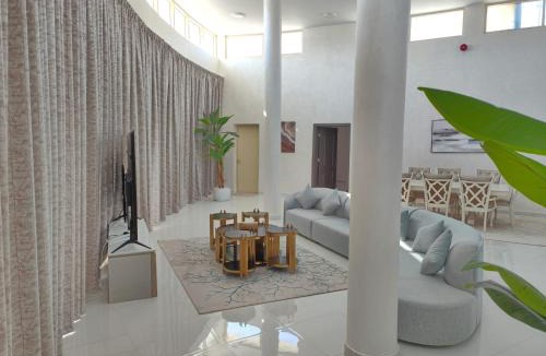 Dibba House | Ebreez lounge