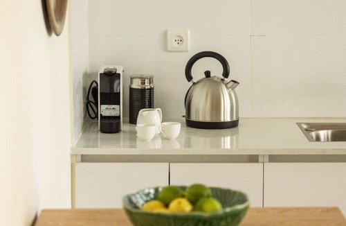 Tel Aviv City Center Apartment | Eclectic Dreams Rabin Square Apt