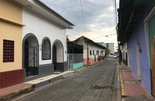 Leon House | El Callejon Guest House