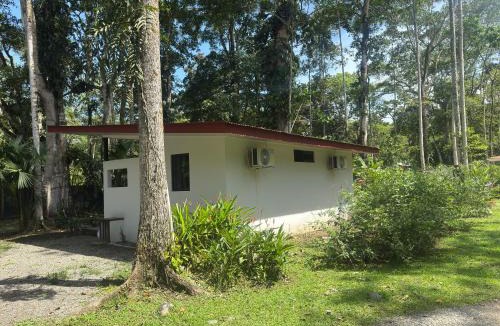 Cahuita House | El Rincon de la Suiza