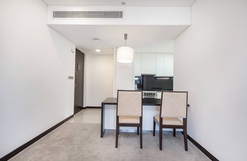 Dubai Marina Apartment | Elegant 1BR in The Address Residences Dubai Marina by Deluxe Holiday Homes