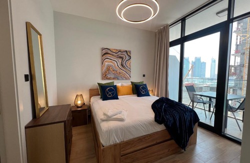 Abu Dhabi Apartment | Elegant 3BDR Vista 1 Al Maryah