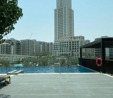 Dubai Apartment | Elegant Luxury Living in Palace Residences