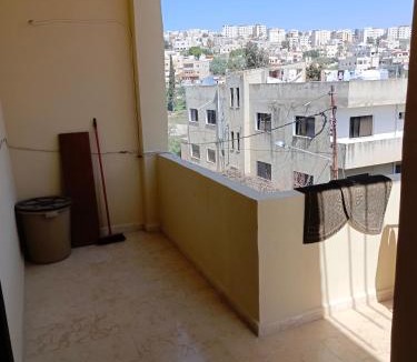 Amman House | Elegant Room in Prime Location Close to Airport