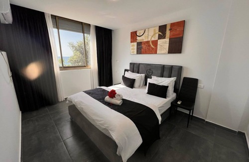 Bat Yam Hotel | Elis Boutique Hotel