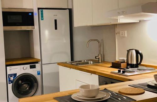 Al Jubeiha Apartment | Elite Corner Apartment