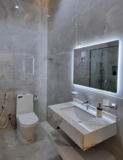 Azaiba Hostel | Elizabeth
