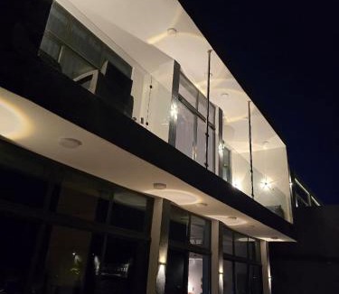 Al-Maghtas Ski Chalet | Elysee Villa