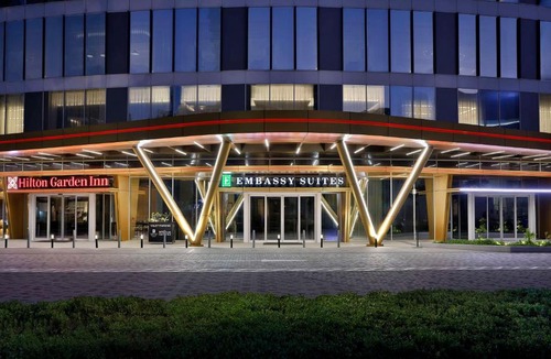 Business Bay Hotel | Embassy Suites By Hilton Dubai Business Bay