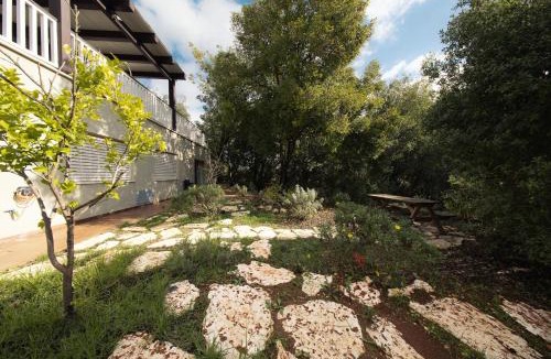 Tsiv'on Apartment | Engel apartments -אירוח למטיילים בגליל עליון