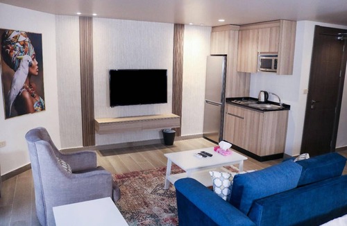 Suwailih Apartment | Enjoy a luxurious and comfortable stay at Red Carpet Hotel Apartments.