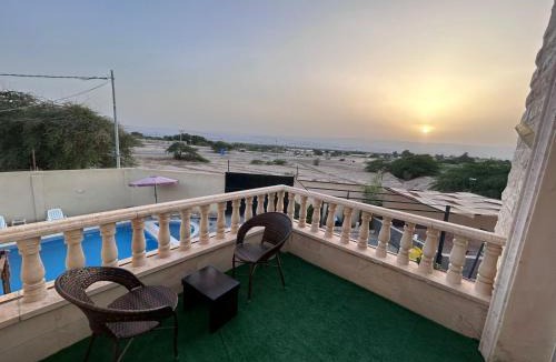 Al-Maghtas House | Entire Home Near Deadsea & Baptism Site Pool, Garden, BBQ, Great Price