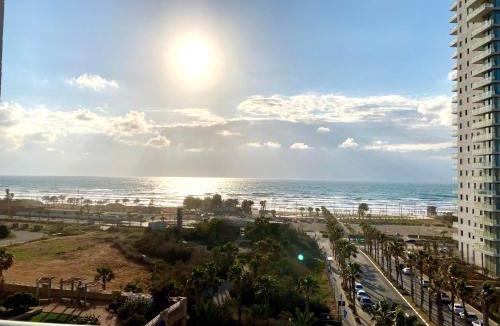 Hadera Apartment | Exceptional view facing sea of Givat Olga Hadera