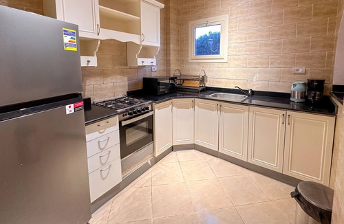 Al Mamsha El Seyahi Apartment | Exclusive apartment with private garden area and big swimming pool