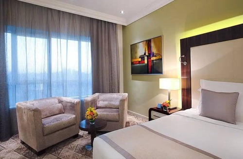 Al Barsha 1 Hotel | Executive | Elite Byblos | Rooftop Pool, Spa, Nightlife On-Site