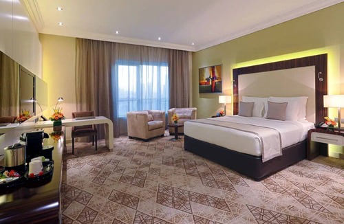 Al Barsha 1 Hotel | Executive | Elite Byblos | Rooftop Pool, Spa, Nightlife On-Site