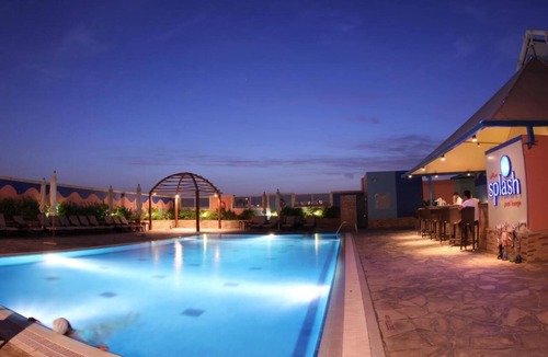 Al Qusais House | Executive Room In Al Qusais 3 By Luxury Bookings