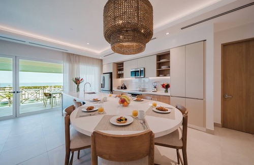 Telire Condo | Experience expansive luxury at our Gran Costa Villas!