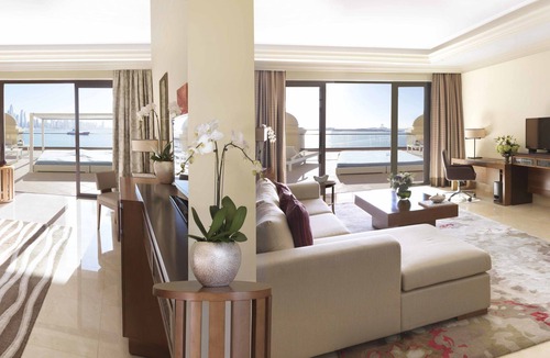 Palm Jumeirah Hotel | Fairmont The Palm