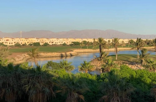 Al Hamra Village Villa | Fairways 5 Bedroom Villa With Plunge Pool And Bbq
