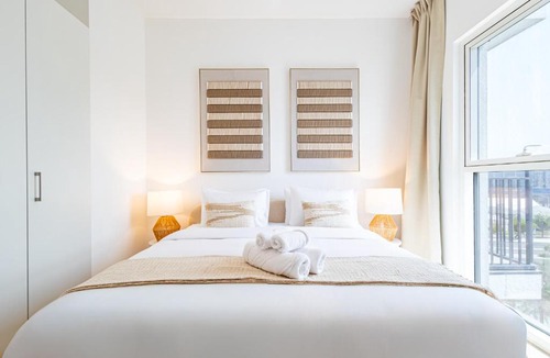 Abu Dhabi Apartment | Families & Groups Paradise 5 min from Yas Island Theme Parks