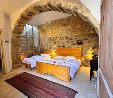 Dana Hotel | family home Lodge