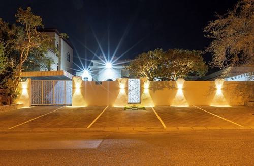 Seeb Villa | Family Villa -in serene Seeb with Large Garden