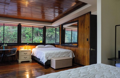 Monteverde Hotel | Fantastic 5-bedroom hotel in Monteverde