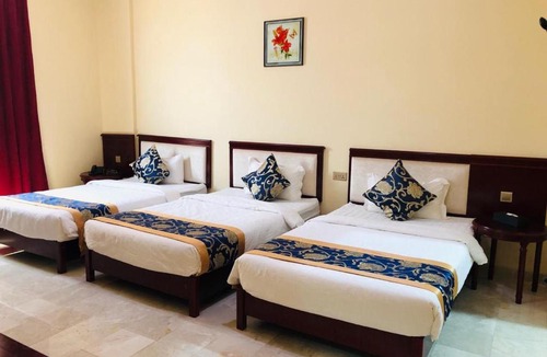 Azaiba Hotel | Farah Hotel Apartment