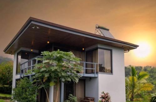El Castillo House | Firefly Hilltop Retreat, Swimming Pool Volcano!