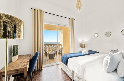 Al Hamra Village Apartment | FIRST CLASS | Studio | Panoramic Sea Views