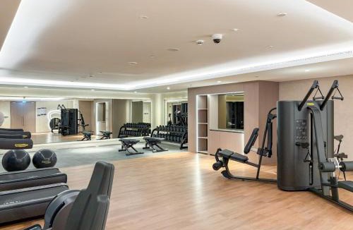 Al Wasl Apartment | FIRST CLASS 1BR Luxury City Glitz