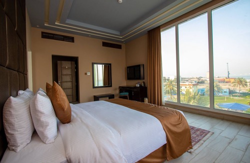 Umm al Quwain Hotel | Flamingo Beach Hotel