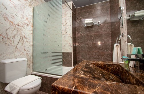 Umm al Quwain Hotel | Flamingo Beach Hotel