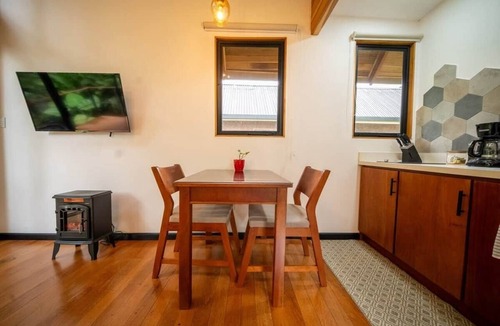 Bajos del Toro Cabin | Forest View Mountain Retreat