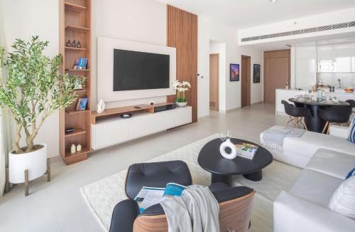 Al Safa Apartment | Frank Porter - Canal Front Residence 9A