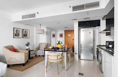 Business Bay Apartment | Frank Porter - Capital Bay Tower A