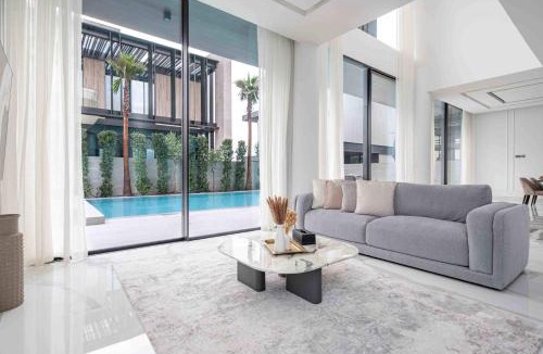 Dubai Villa | Frank Porter - Villa La Mer, Jumeirah 1